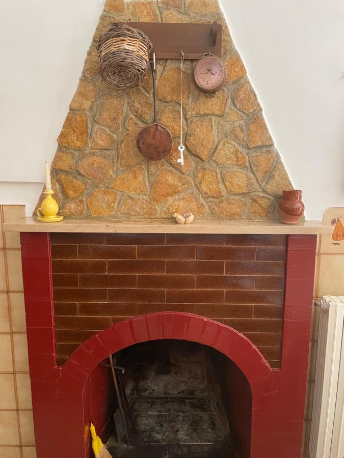 Trulli Lupoli In Valle D Itria Cisternino Dış mekan fotoğraf